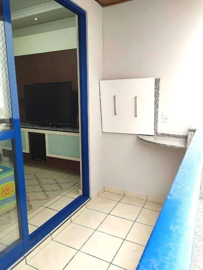 Agradavel Apto De 2 Quartos, 2 Banheiros, Sacada Com Churrasqueira, Garagem Privativa Em Balneário Camboriú Daire Balneario Camboriu