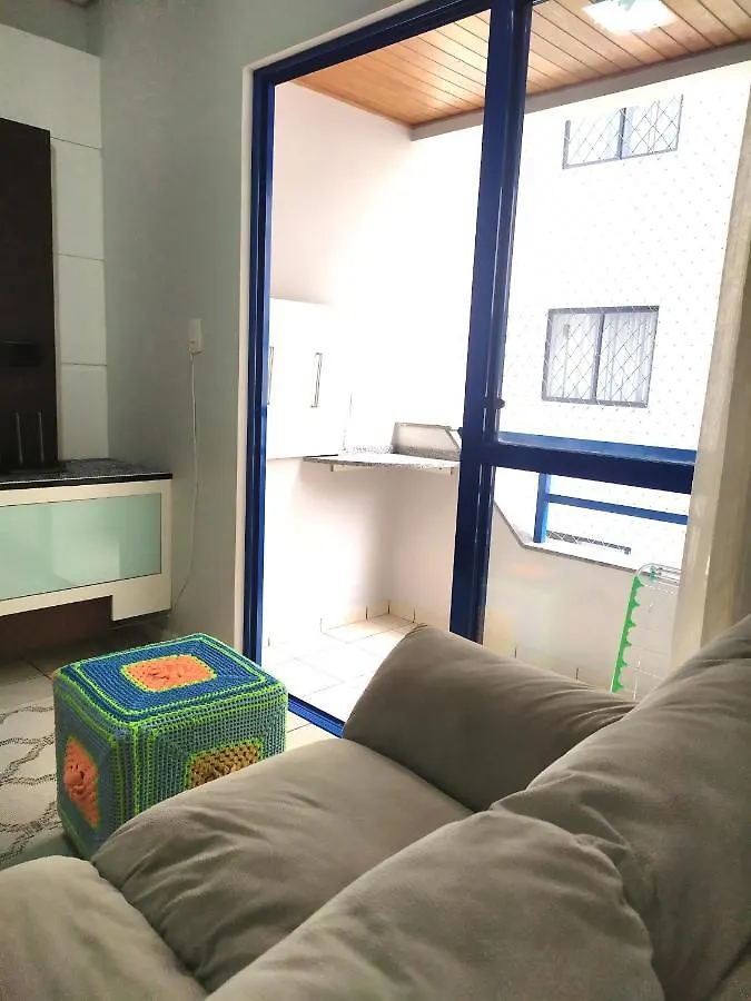 Agradavel Apto De 2 Quartos, 2 Banheiros, Sacada Com Churrasqueira, Garagem Privativa Em Balneário Camboriú Brezilya